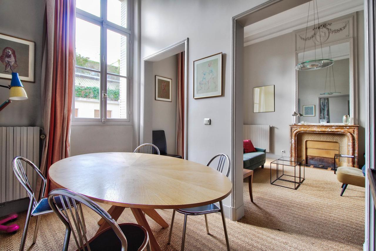 Hoche Apartment
